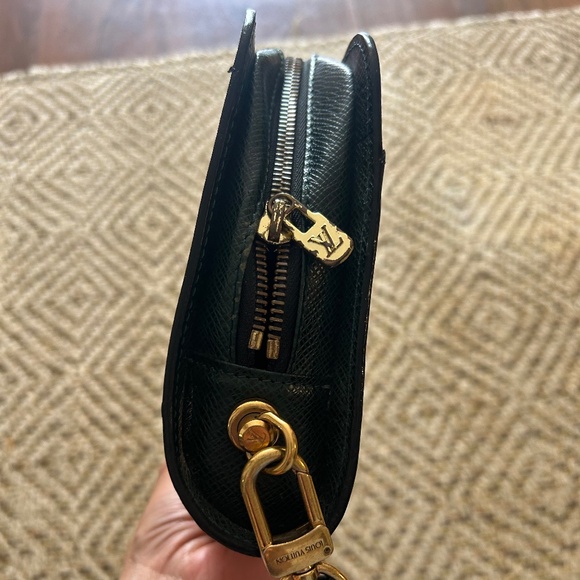 Louis vuitton Taiga green clutch - Picture 11 of 12